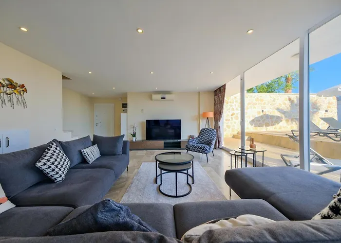 فيلة Lumiere 1 *